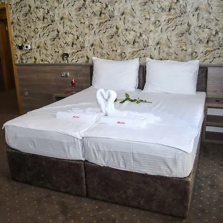 Moskva Hotel