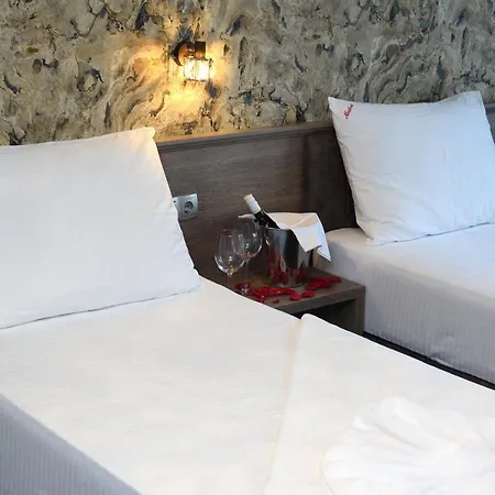 Moskva Hotel